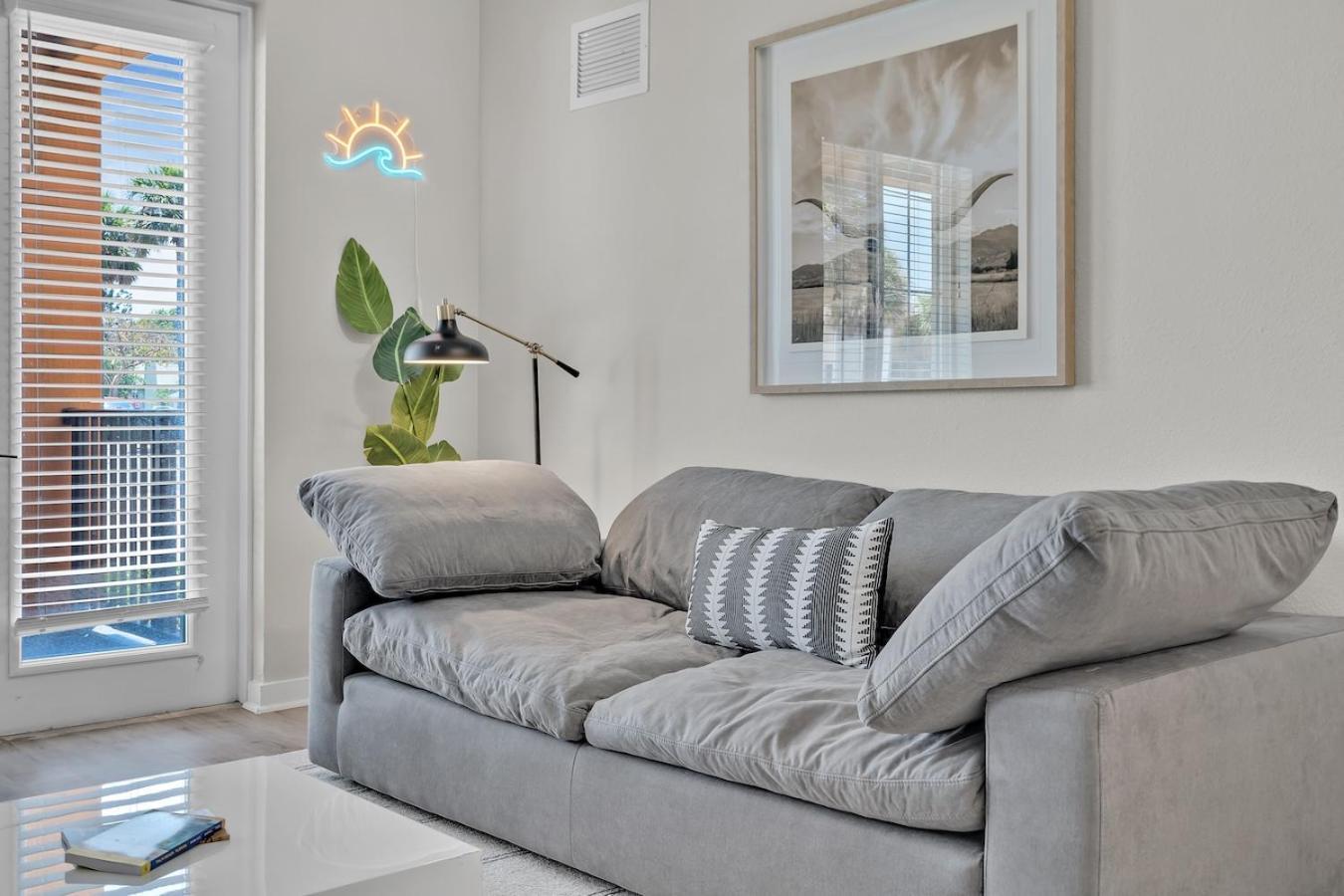 Cozy Retreat 2 Bedroom Hideaway Moments From The Sand Boynton Beach Dış mekan fotoğraf